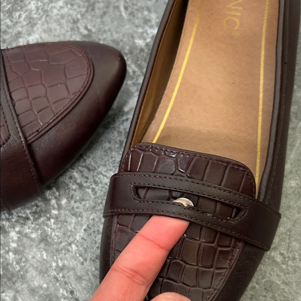 Vionic Burgundy Pointed Toe Penny Loafers Savannah Size 7 Fall Academia Autumn - Picture 10 of 16